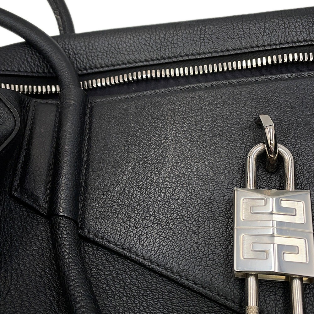 Givenchy Antigona Padlock Soft Tote Bag Size Large Leather Black BK508DK154-001