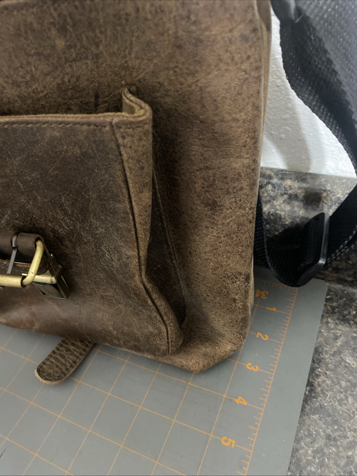 KomalC Brown Tan Buffalo Leather Briefcase Laptop Messenger Satchel Bag