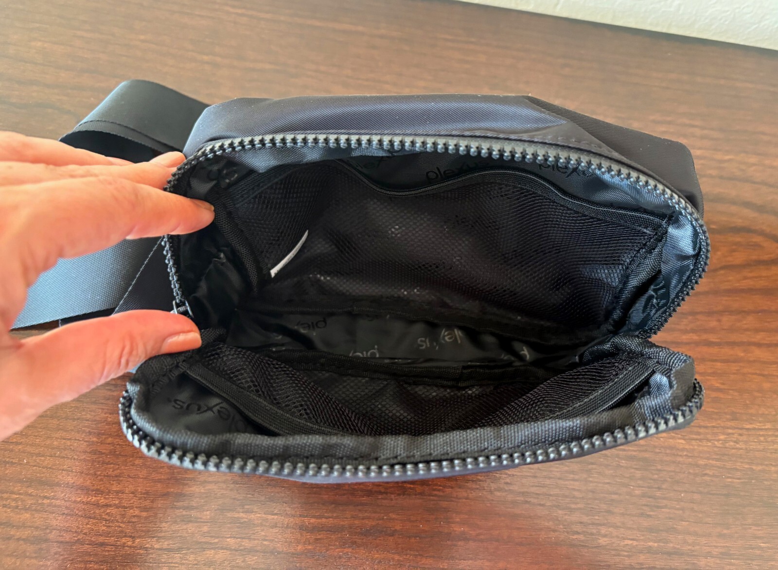 Plexus Fanny Waist Bag Pouch Adjustable Black Color New