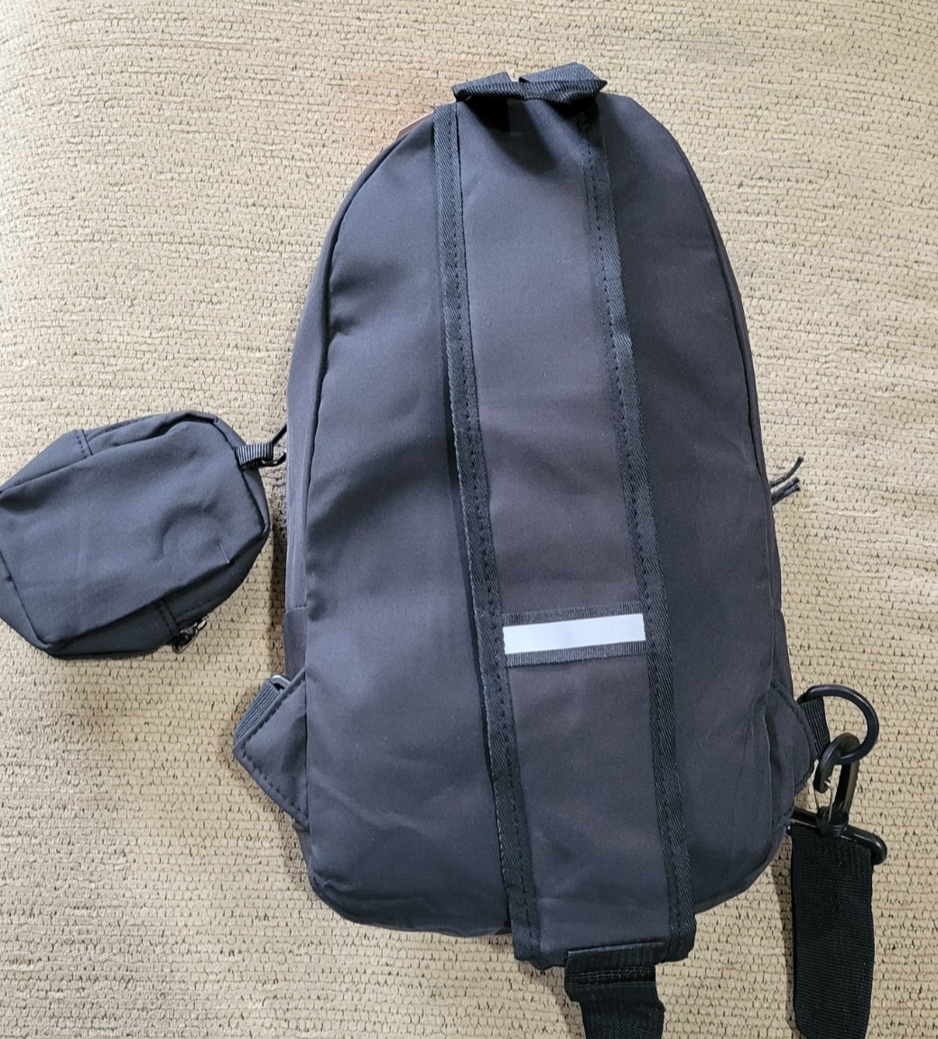 BNWT Nike Sling Bag Shoulder Bag