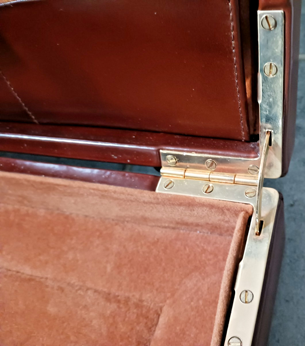 Rare Vtg By Rona Spain Leather Men’s Bag Cognac Slim Document Case CLEAN MCM HOT