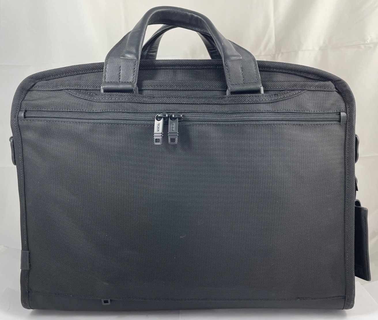 Tumi Alpha 2 Expandable Laptop Briefcase 26114DH With Strap