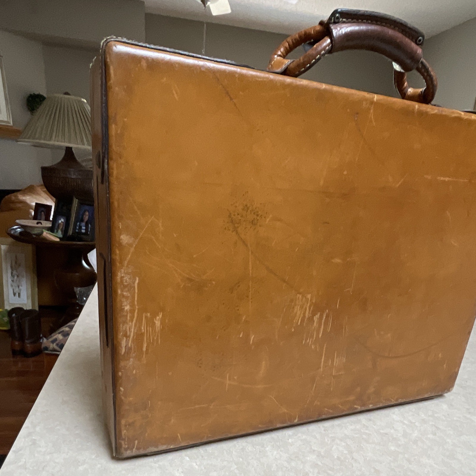Hartmann Belting Leather Briefcase Tan Attache Case Vintage Luxury Business EUC