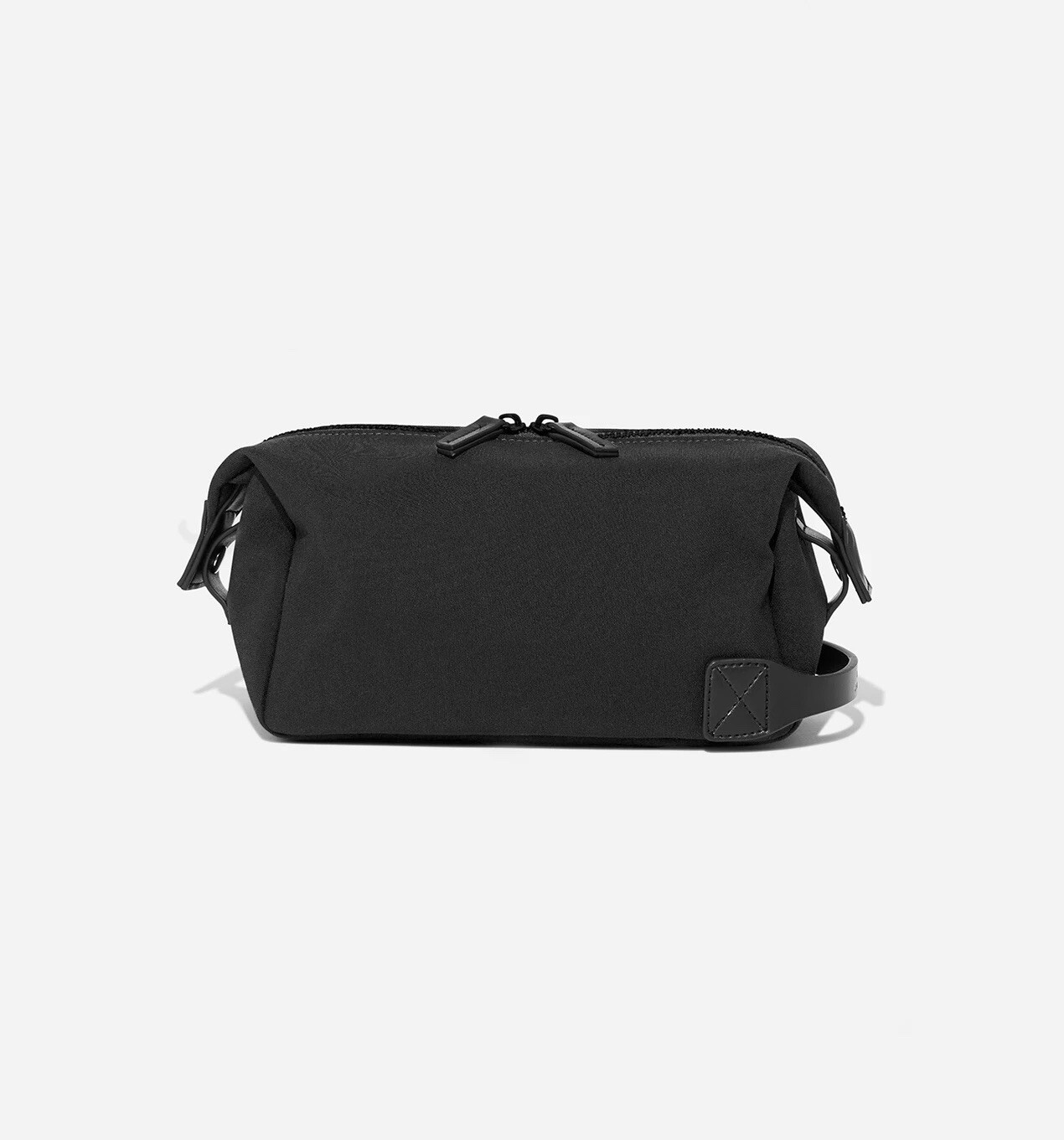 Saturdays Nyc Men’s Chaz Dopp Kit Retail: $95 (NWT)