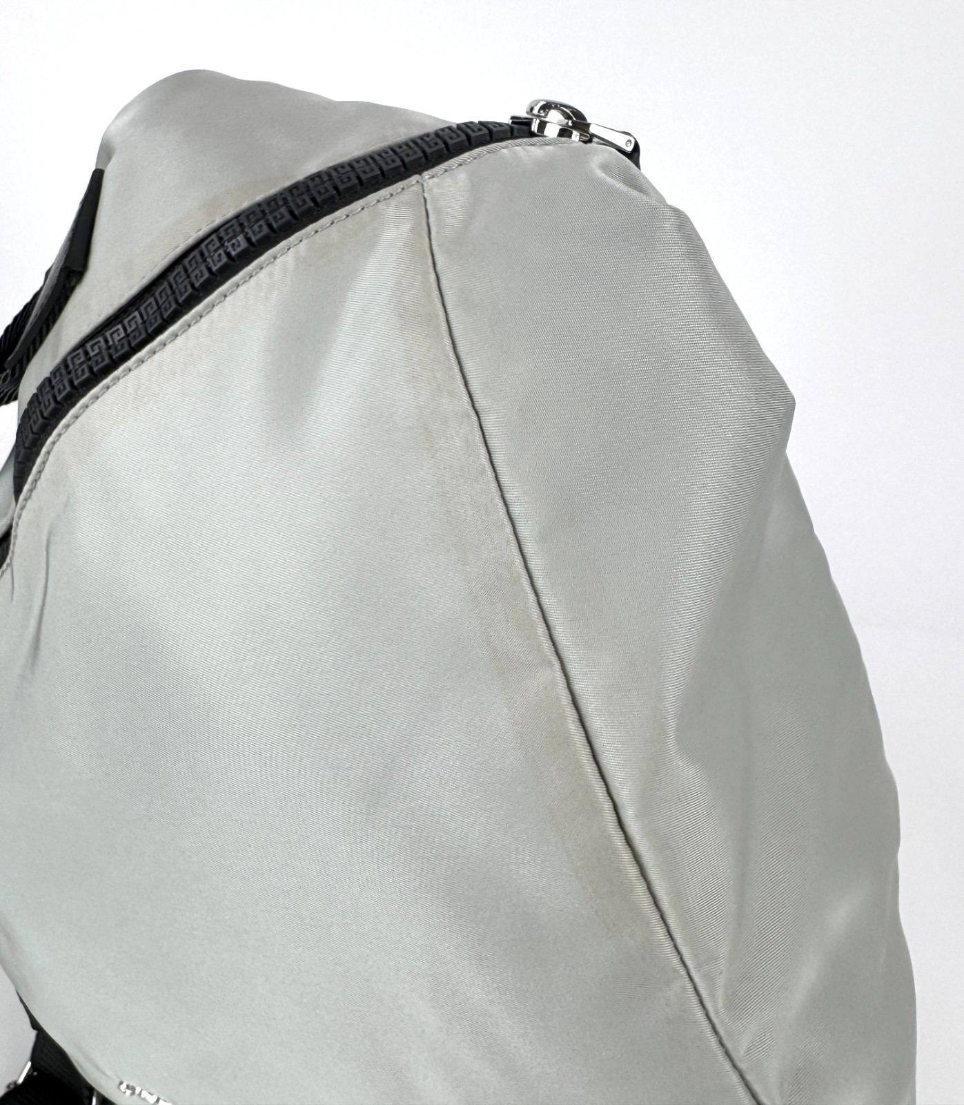 $1,200 Givenchy NWT Auth Gray G Zip Triangle Bag Backpack Handle Adjust AS IS