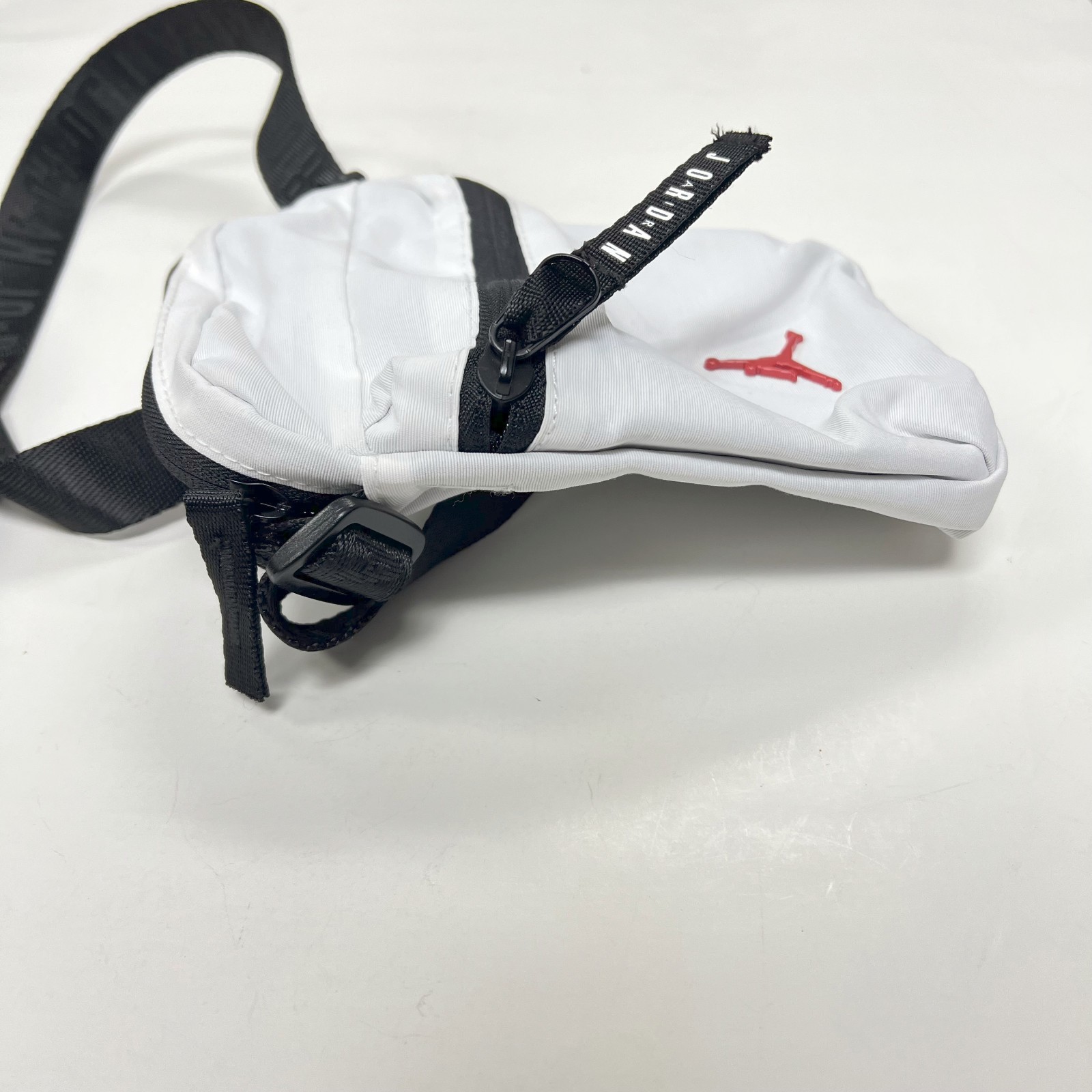Nike Unisex Air Jordan Jumpman Airborne Festival Crossbody Bag One Size