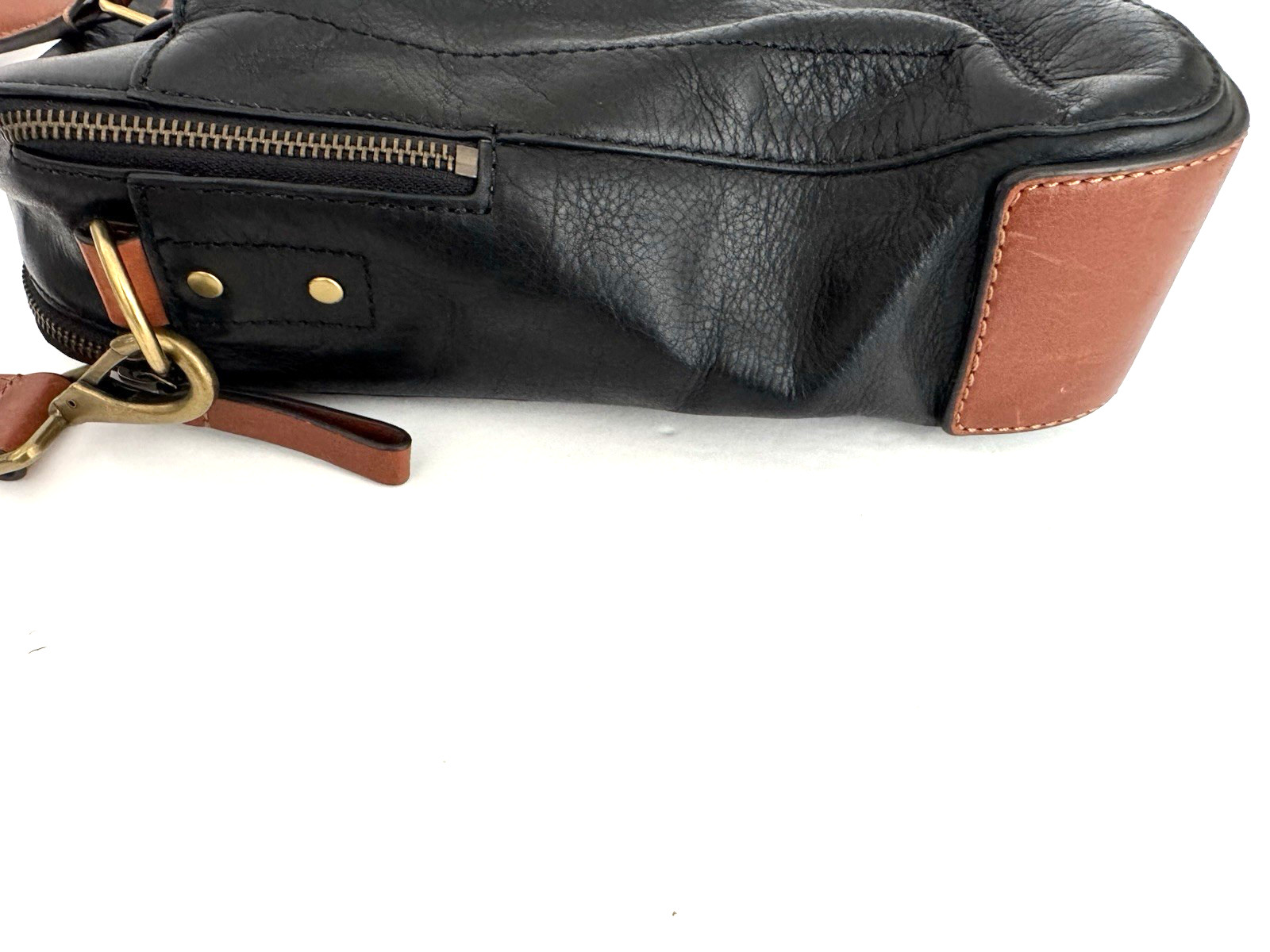 Fossil Defender Briefcase Black Leather Top Handles Crossbody Strap Double Zip