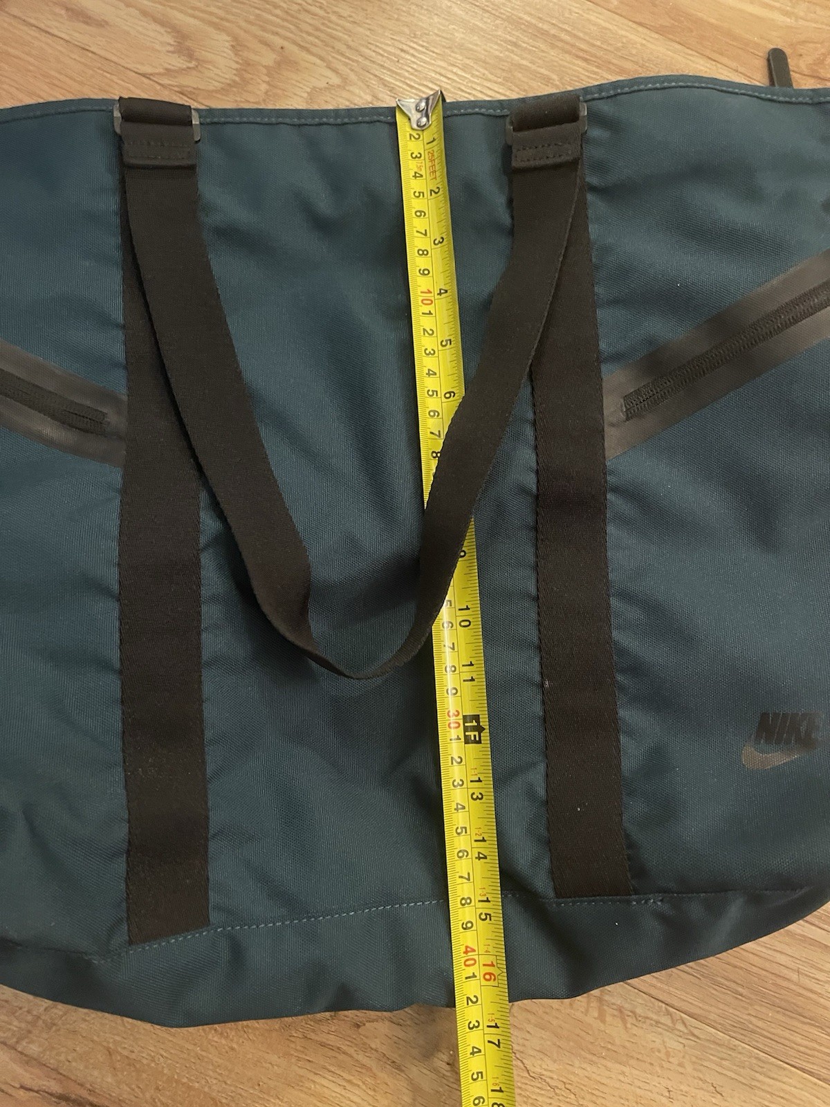 NIKE AZEDA 2.0 TOTE BAG FULL ZIP POCKETS DAILY ESSENTIALS GYM ACCESSORIES