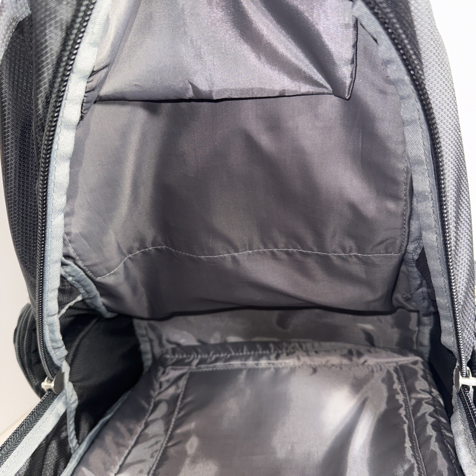 Magellan 28L Padded Laptop Backpack. See Description.
