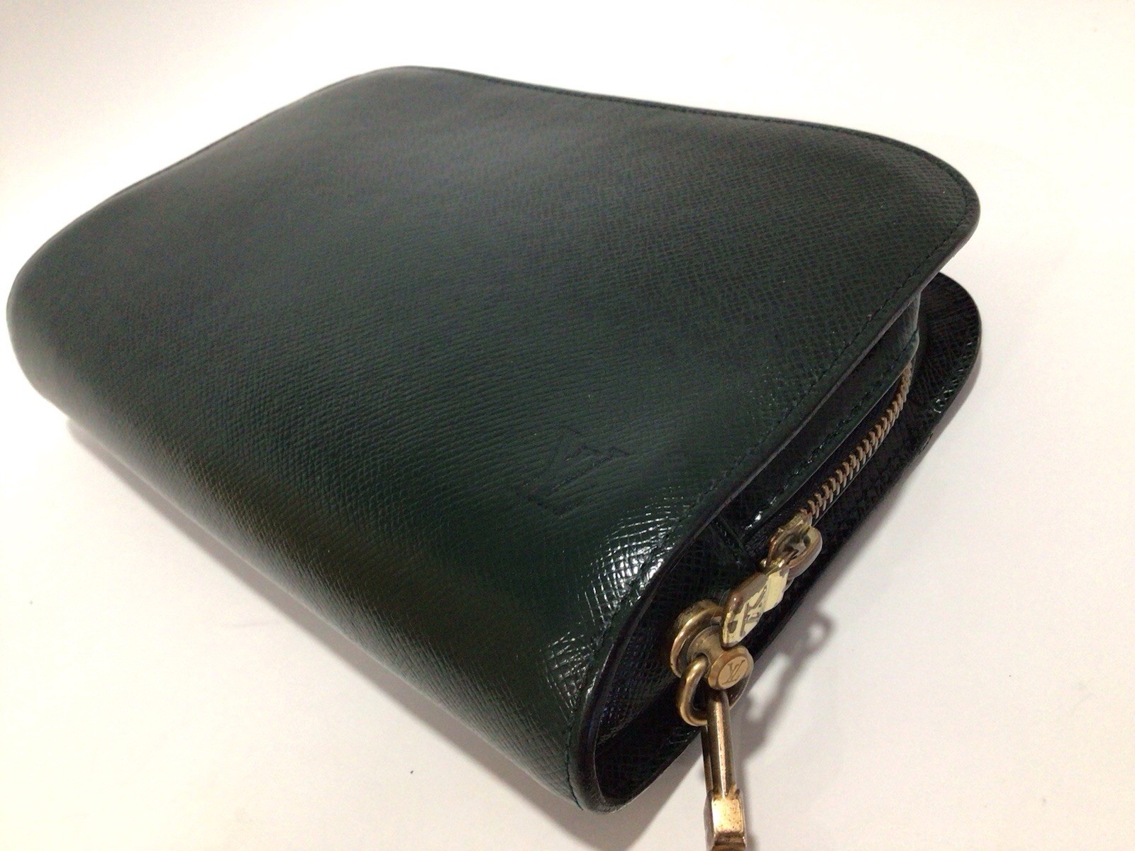 LOUIS VUITTON PARIS Men’s BAG (For DOCUMENTS, WALLET) / CODE VI1905 / France