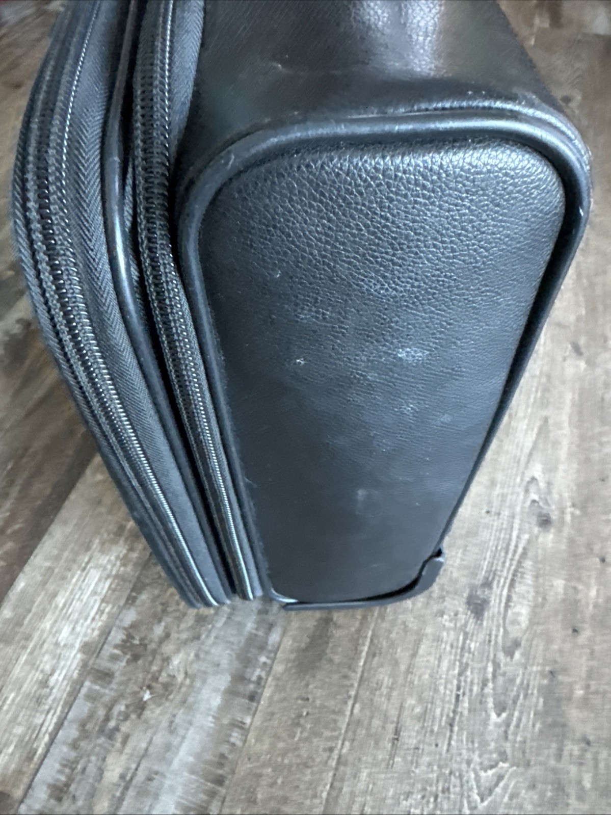 Wanlima Black Leather Rolling Portfolio 18” x 14”