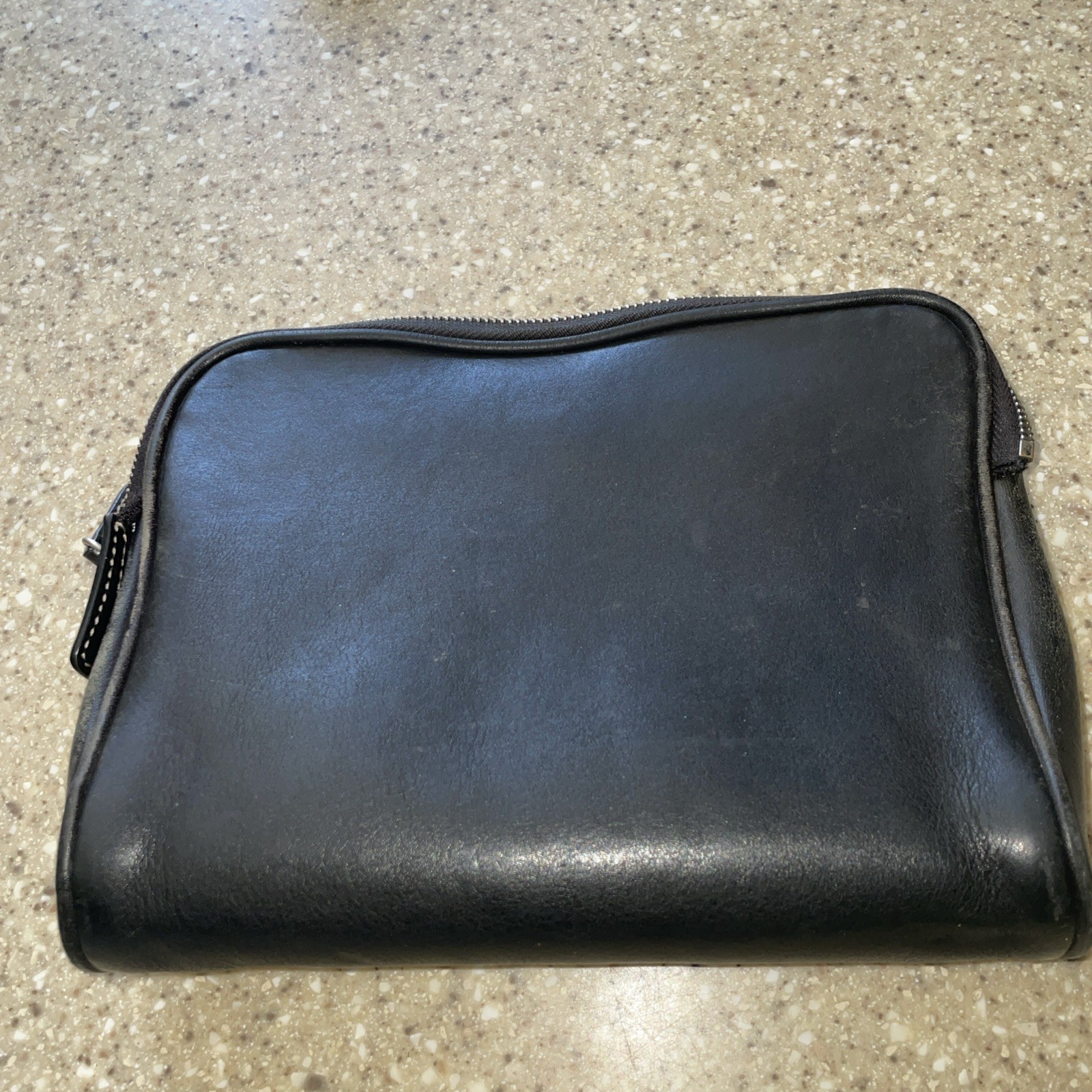Authentic Coach Dopp Kit Toiletry Bag, Leather, Black, 5066