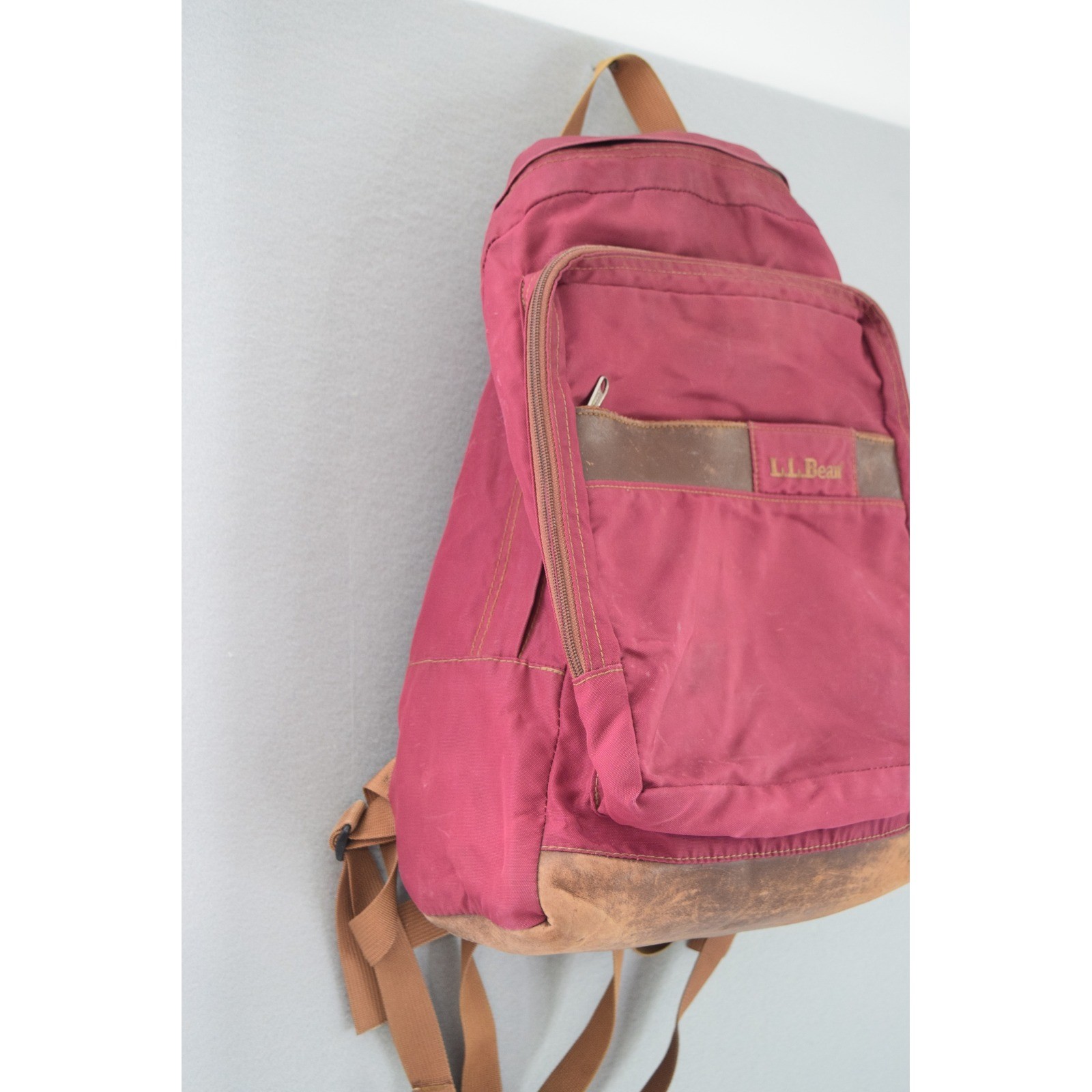 L.L. Bean Backpack Medium Red Leather Bottom Vintage Mens Gorpcore Korea