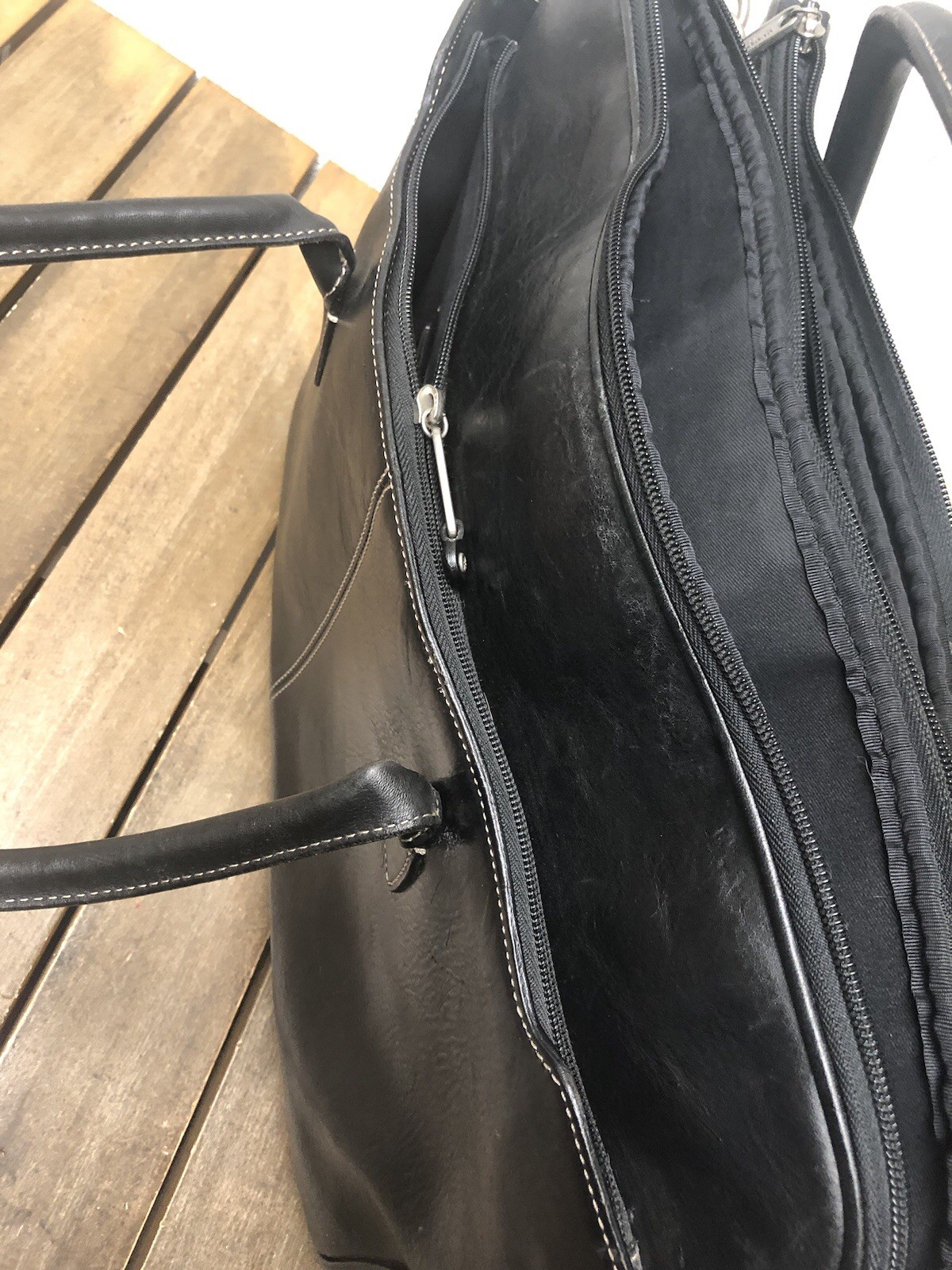 Cole Haan Crossbody Black Leather Heavy Briefcase Laptop Bag 6 Compartments EUC