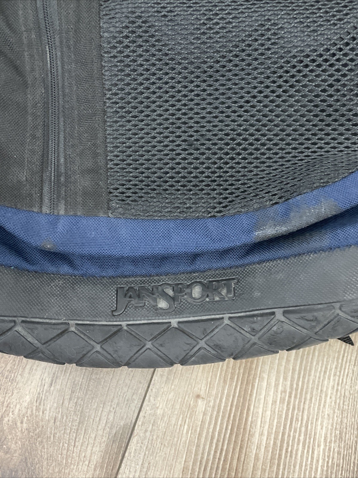 Vintage 90’s Retro Jansport Thick Rubber Tire Bottom Backpack Blue 16″ EUC