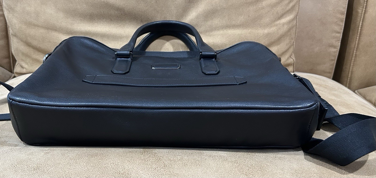 NWOT Tumi Harrison Sycamore Brief in All Black Leather. Never Used! MSRP: $795!
