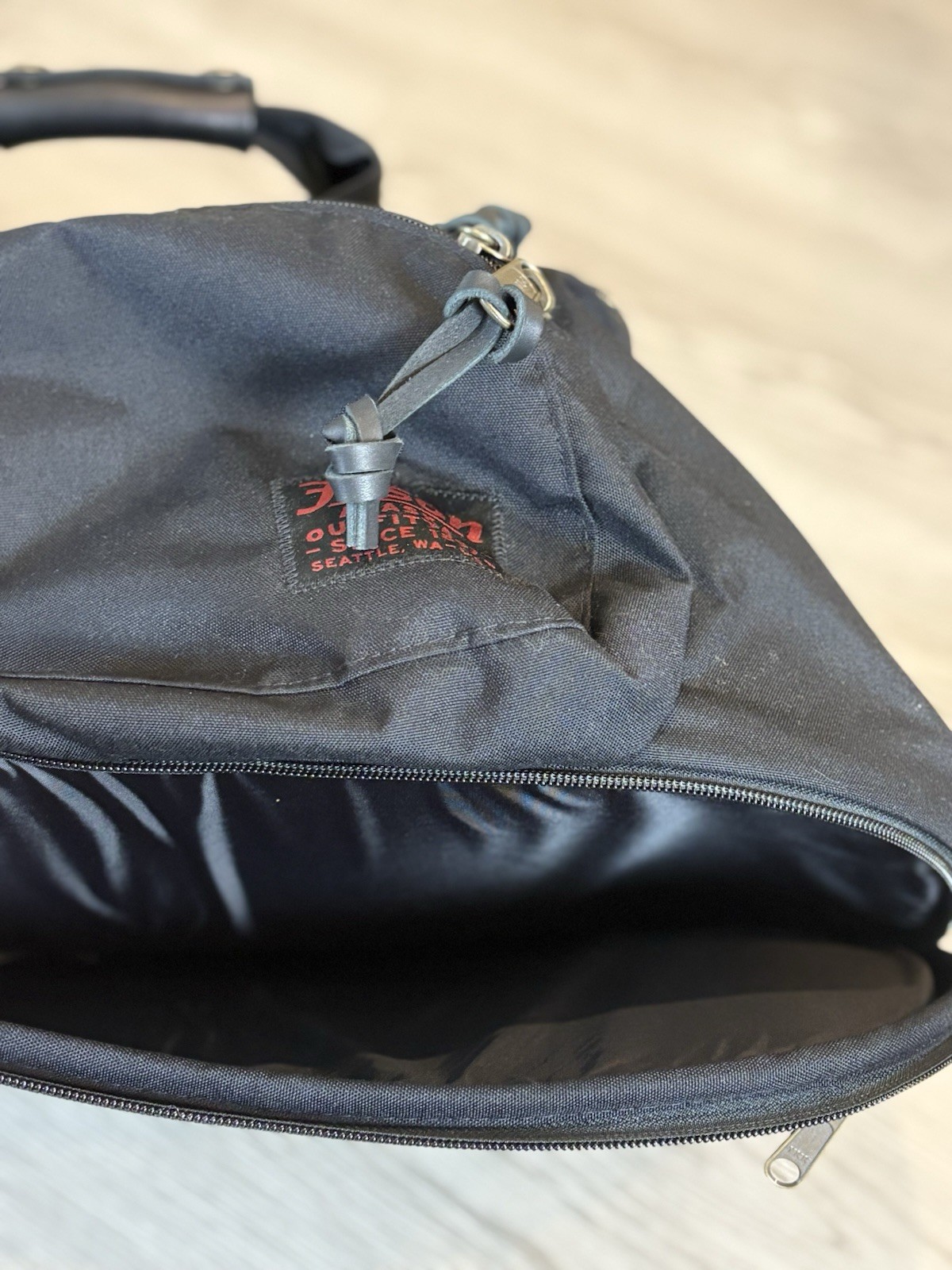 NEW Filson Dark Navy 2-in-1 Duffle Backpack Convertible Travel Bag