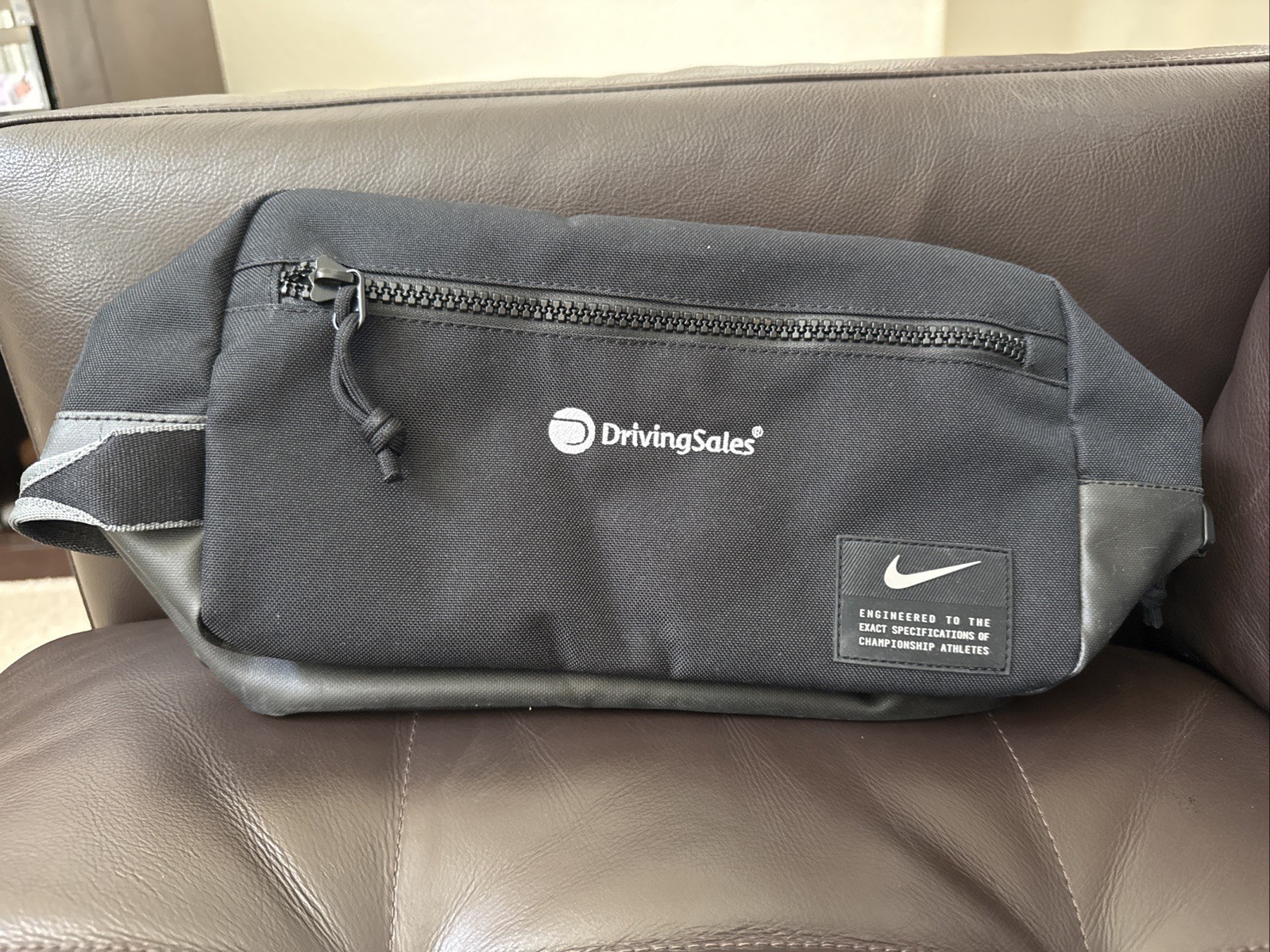 Nike Utility Dopp Kit Bag Misc Black Durable 900 Denier Multi Pocket LOGO NWOT