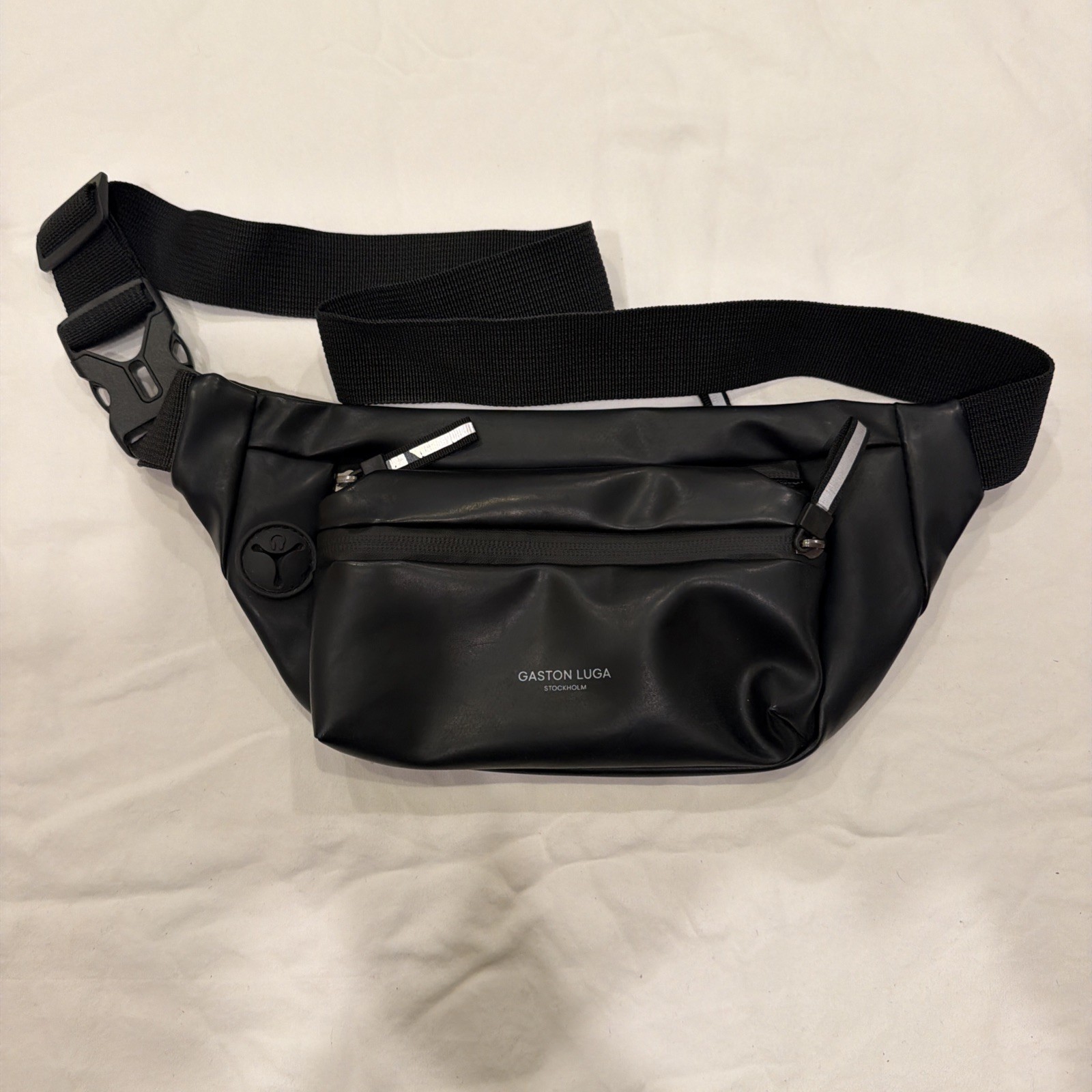 New Gaston Luga of Stockholm Splash Hip Pack / Sling / Fanny Pack Black Vegan