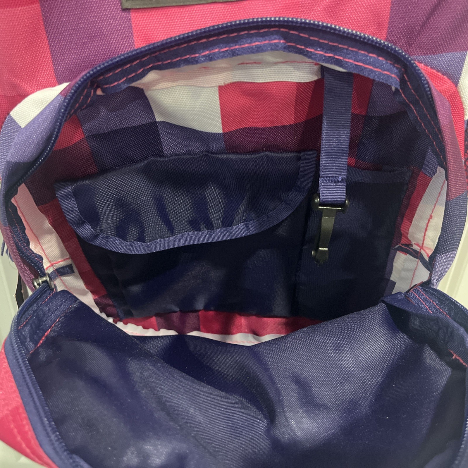 Trans by Jansport Supermax Backpack Bag 2200 CubicInch Pink Purple Buffalo Plaid