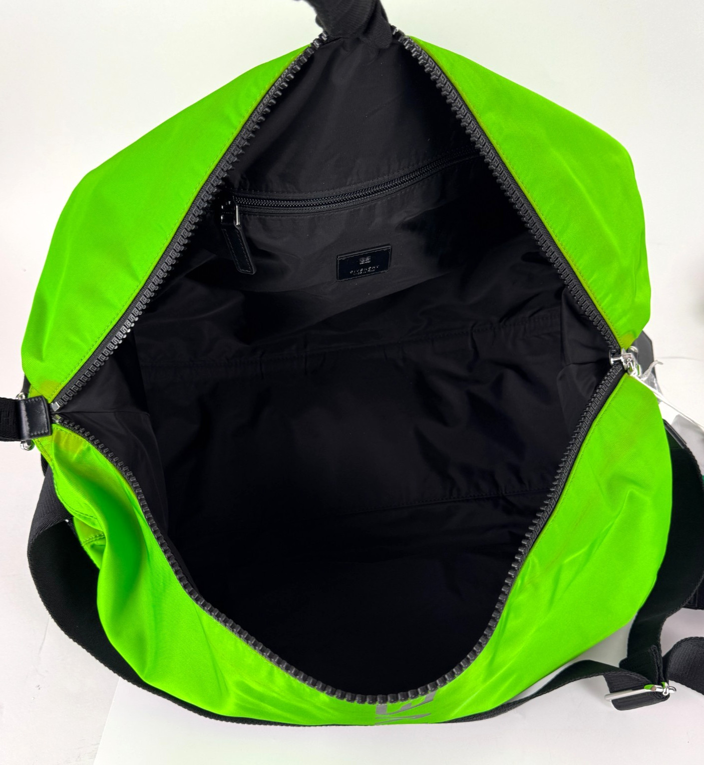$1,250 Givenchy NWT Auth Green G Zip Duffel Bag Backpack Pockets Handle Adjust