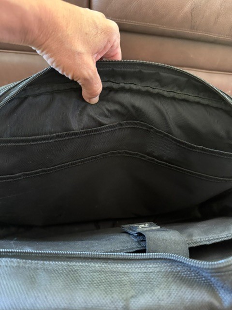 Vintage Oakley Laptop Messenger Bag Black Computer Briefcase Shoulder Travel Bag
