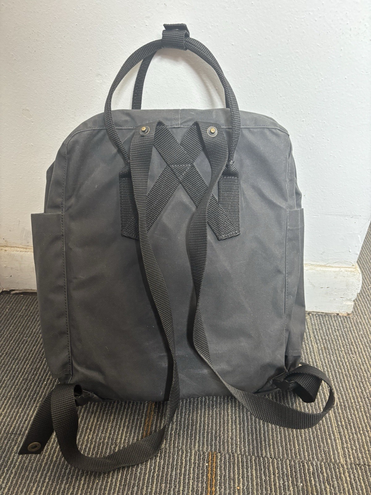 Fjallraven Kanken Classic Backpack 23510 Sweden Canvas 16L – Black