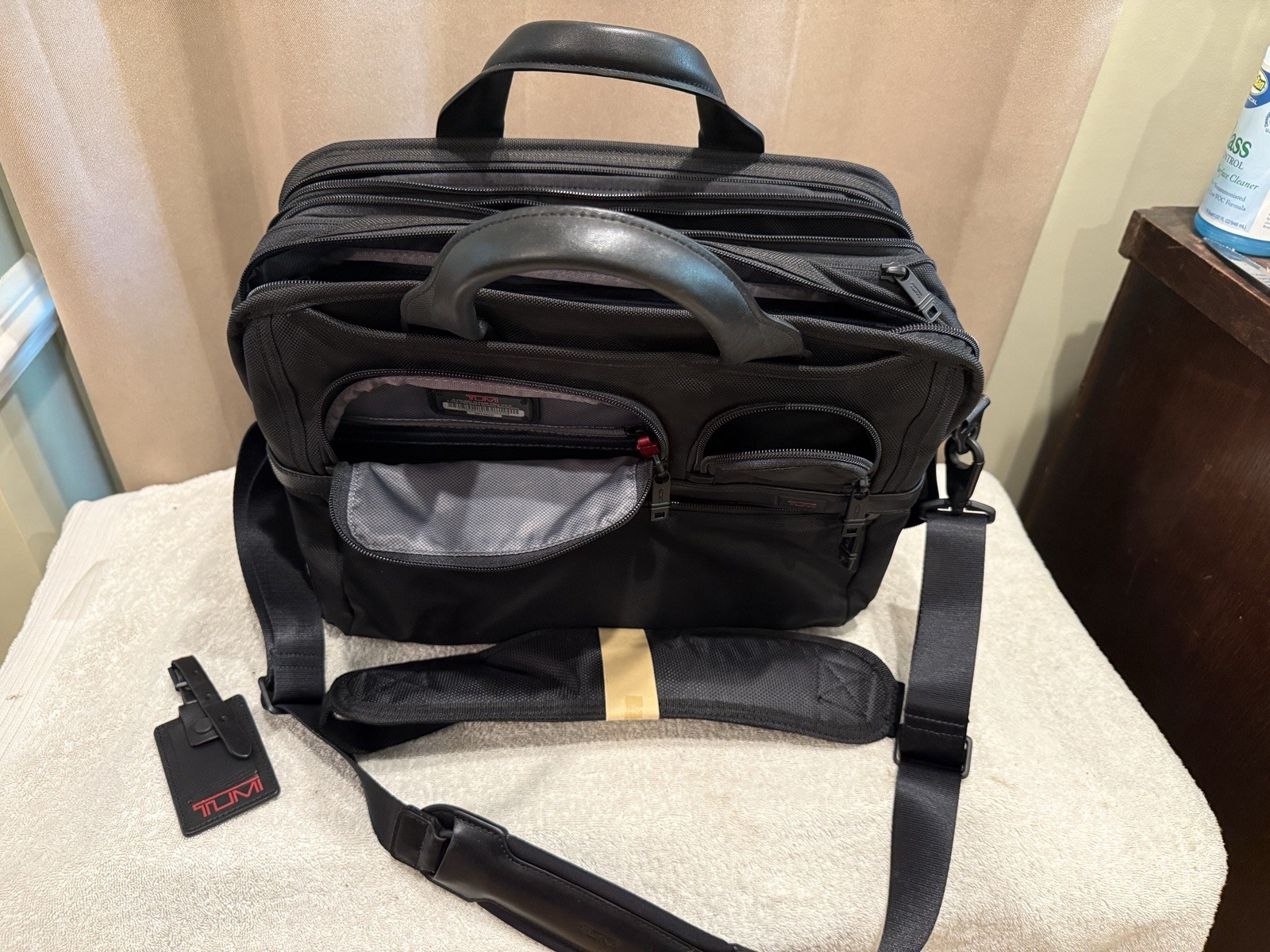 Tumi Black Alpha 2 FXT T-Pass Expandable Laptop Brief Bag # 26145D2 NEW