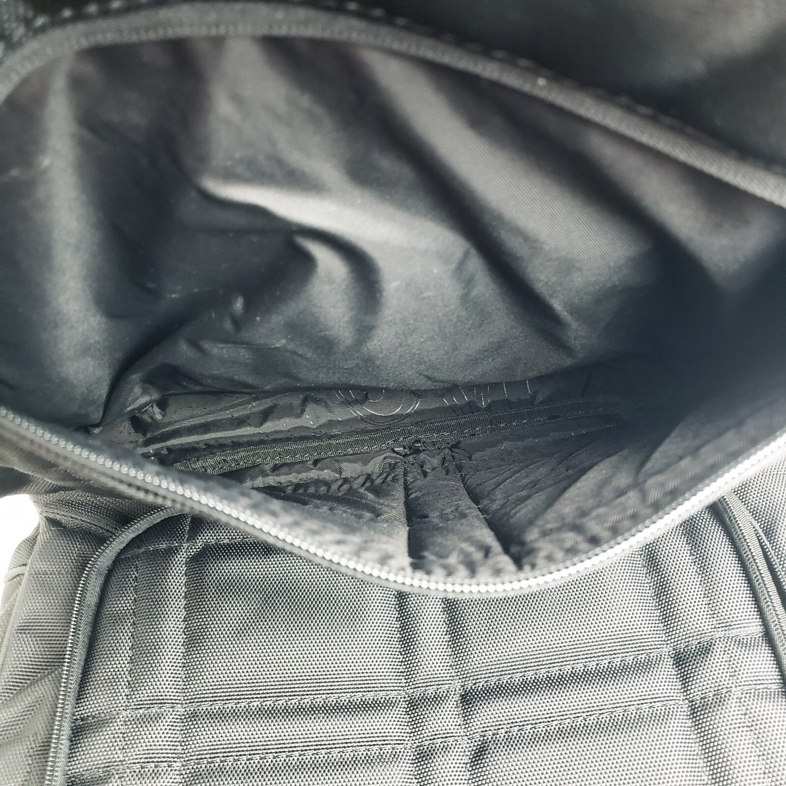 Ogio Zip-off Black Messenger Bag Gaming Business Travel Tech – Magnetic