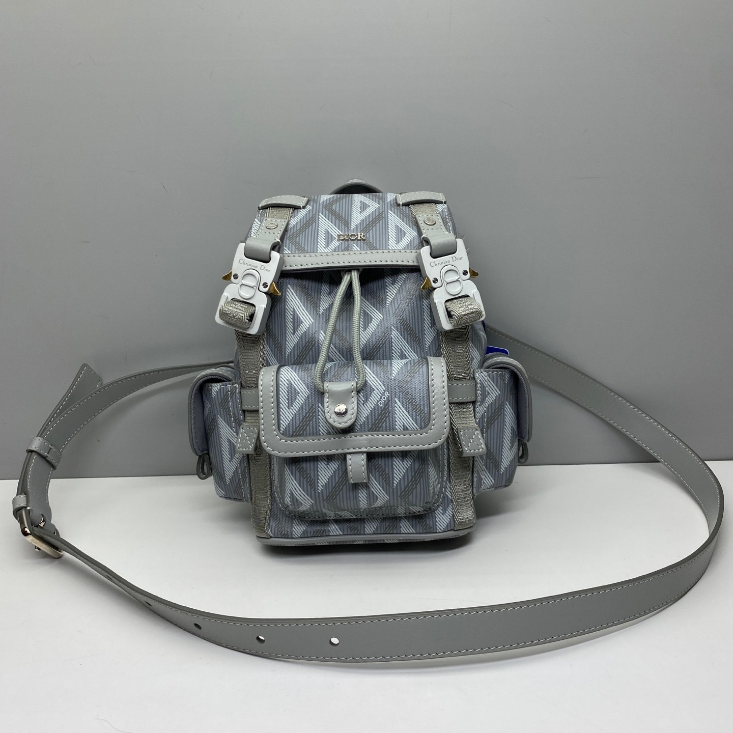 Dior Pre-Owned Authentic Dior Hit The Road Crossbody Bag Grey 17.5x9x18.5cm