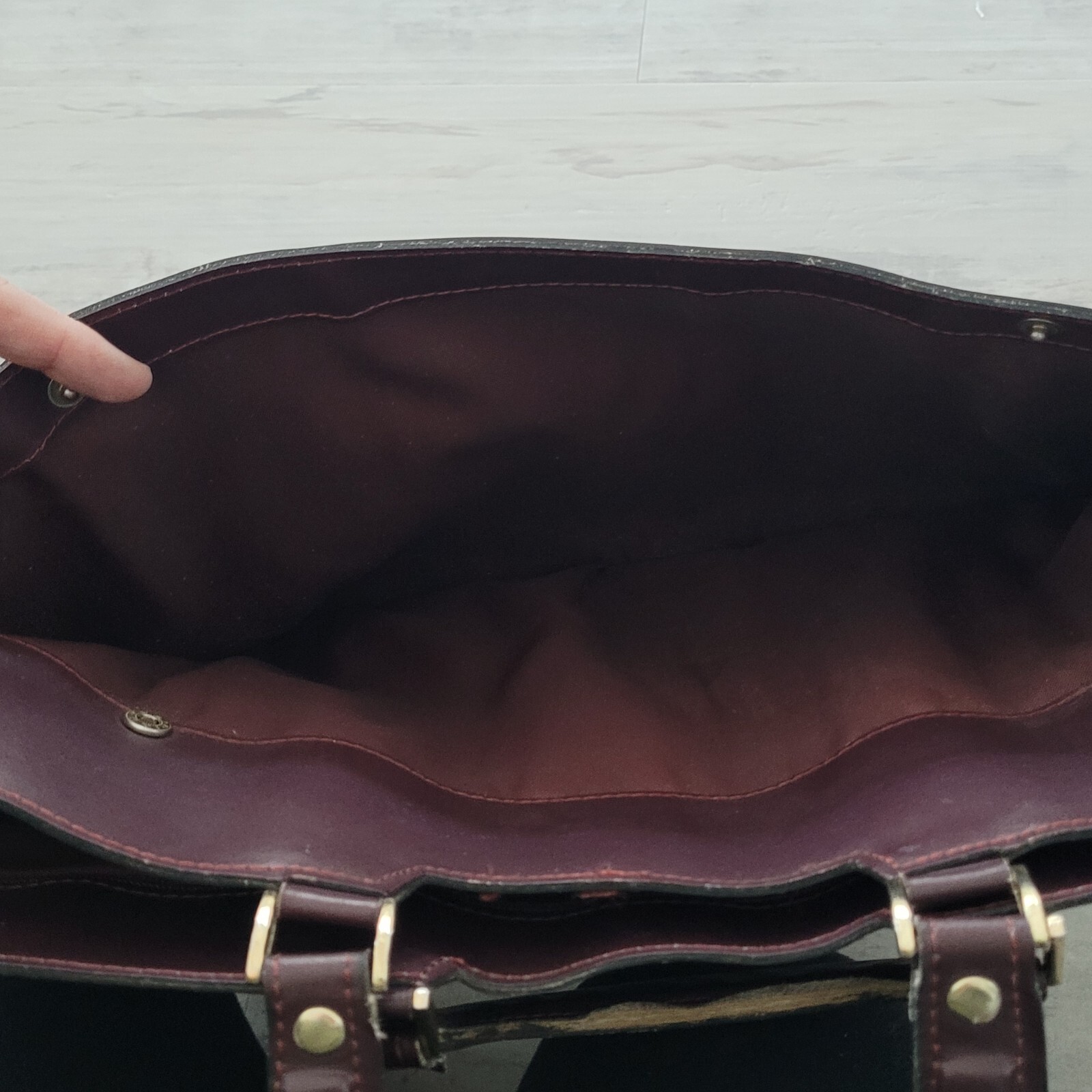 Hit Leather Briefcase Brown 17″ x 12″ x 3″