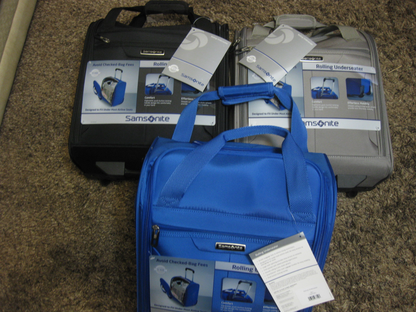 NEW Samsonite 732611041 ROLLING UNDERSEATER FITS UNDER MOST AIRLINE SEATS