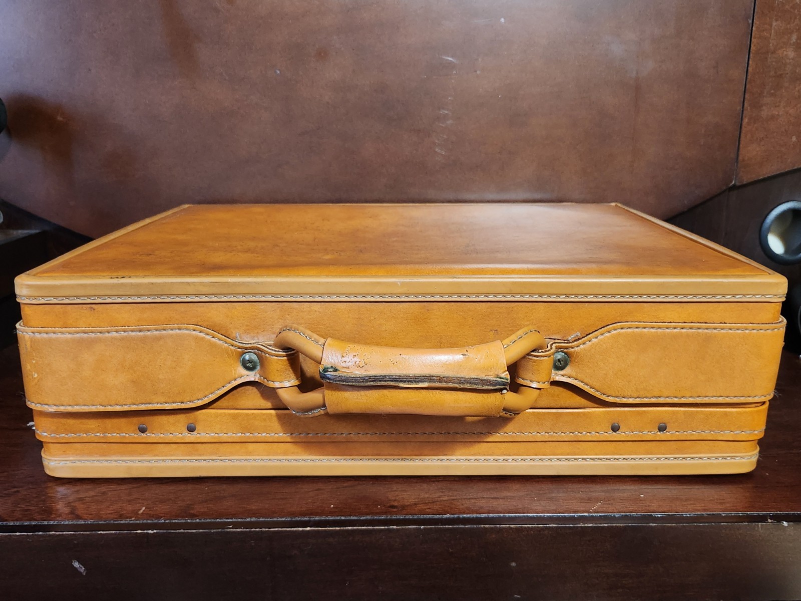 Vintage Hartmann Belting Leather Attaché Overnighter Briefcase 18″X14″X5″