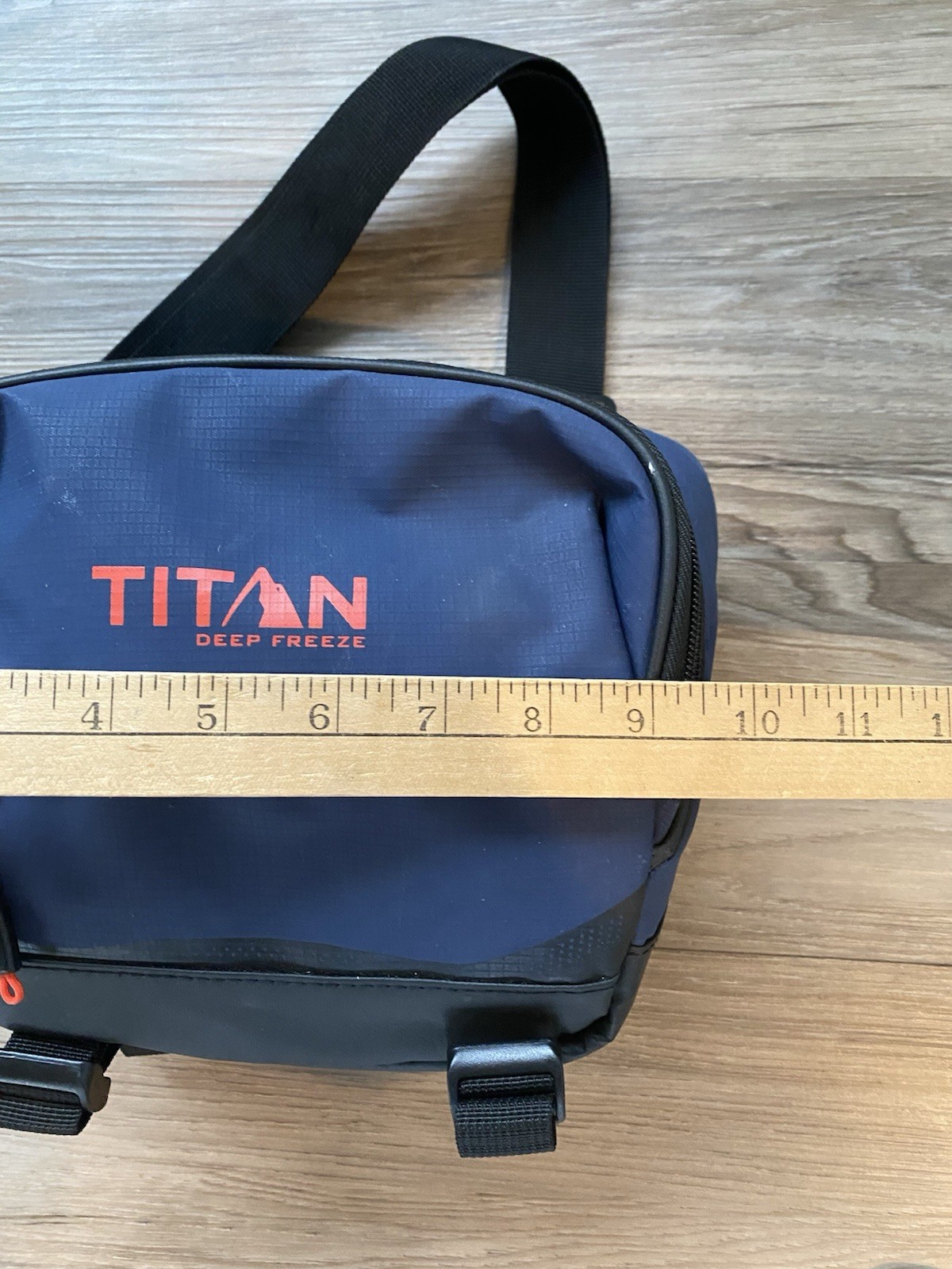 Titan Lunch Cooler Bag Clean High Quality Durable Hiking Arctic Zone