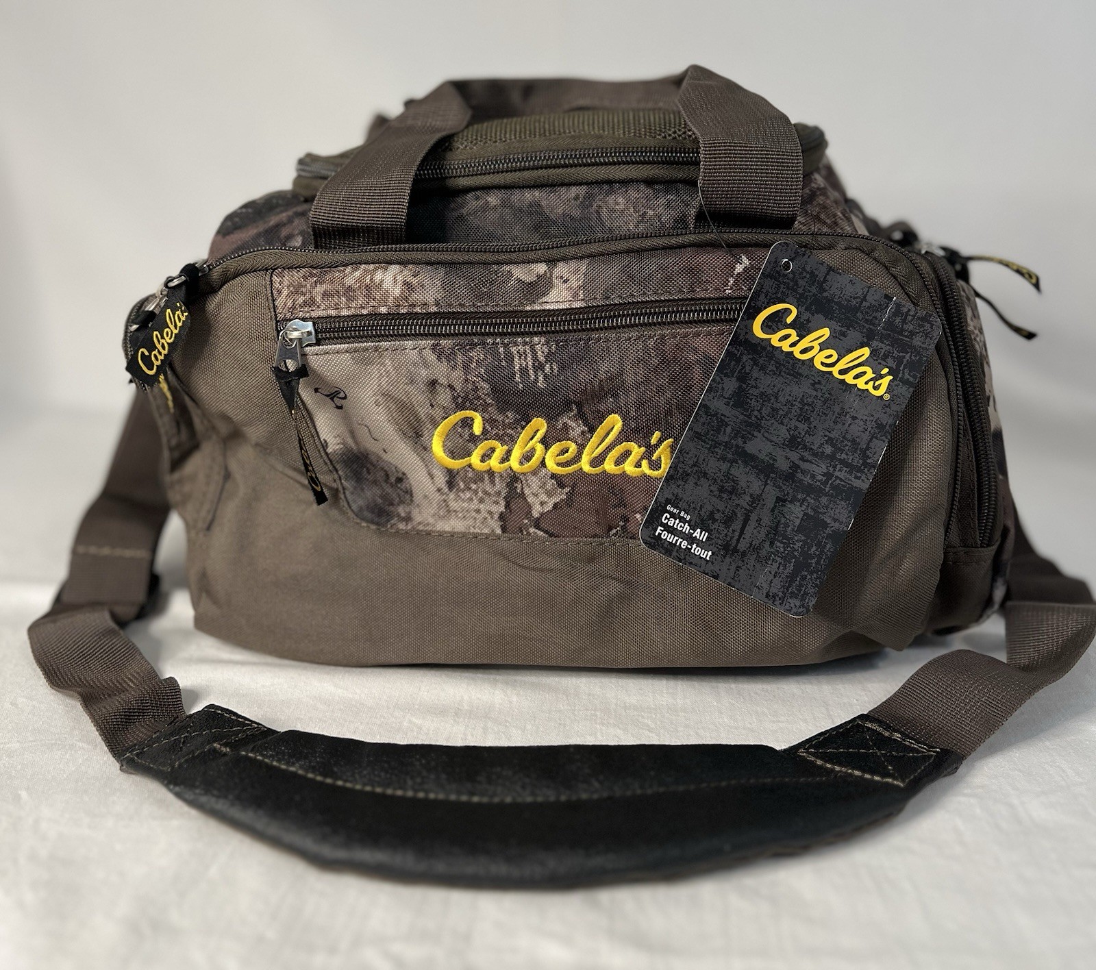 Cabela’s Camo Gear Bag Catch All Fishing Camping Utility Travel Tool 6 pockets