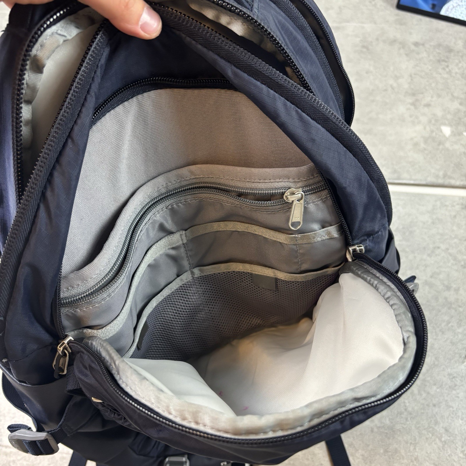 THE NORTH FACE Surge Laptop Backpack, TNF Navy/TNF Black, OS – GENTLY USED