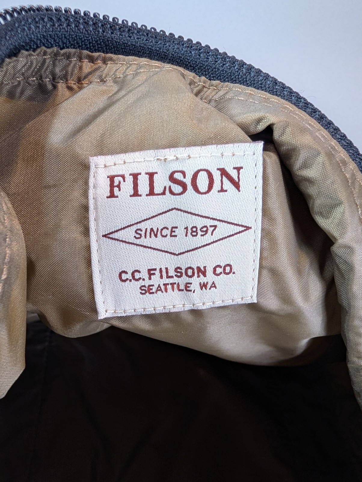 FILSON Small Field Duffel Bag Tin Cloth Khaki Quail Forever