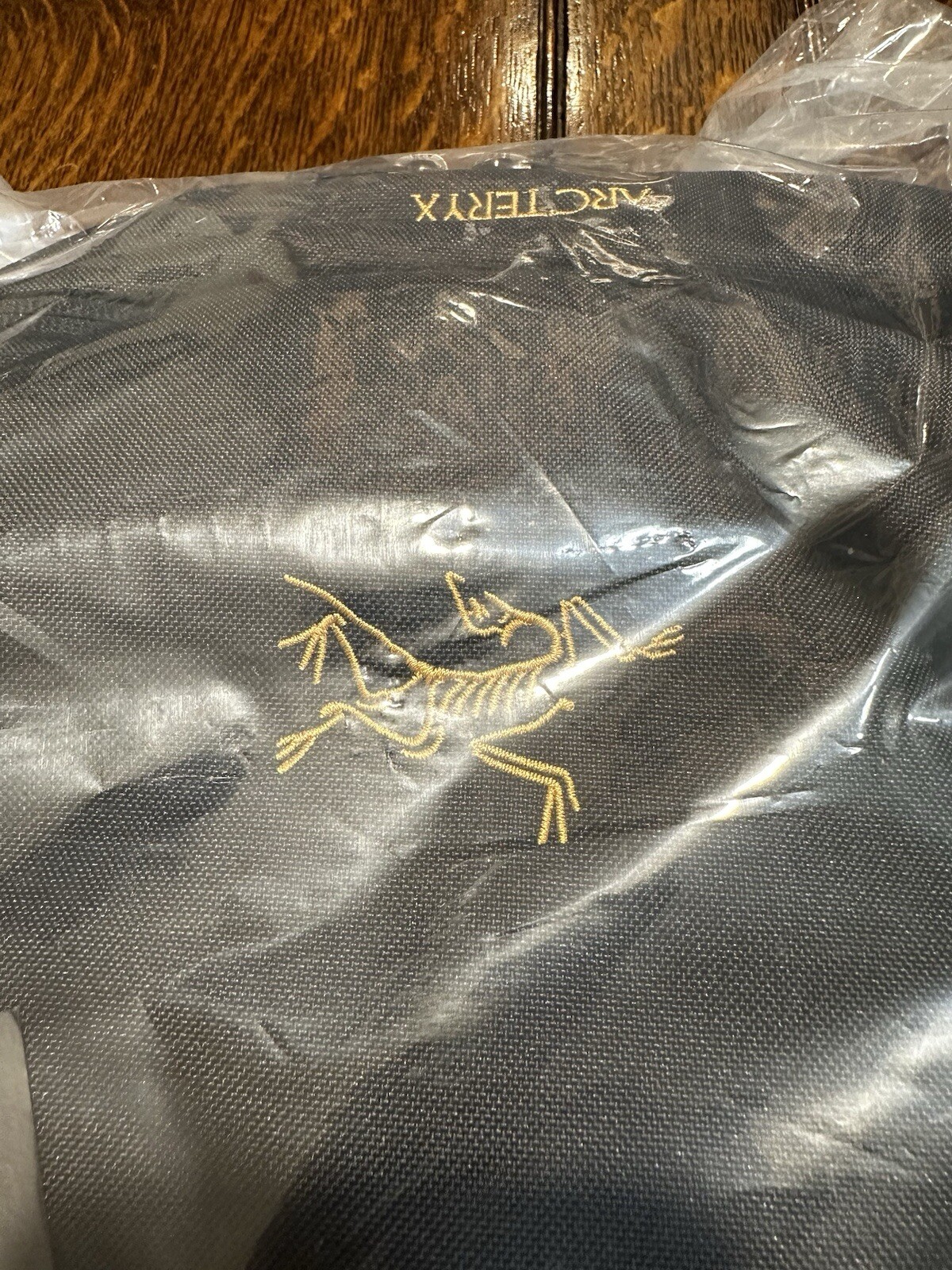 Arc’teryx Backpack Mantis 26 Backpack Black Gold Logo 26 Litre Backpack Rare