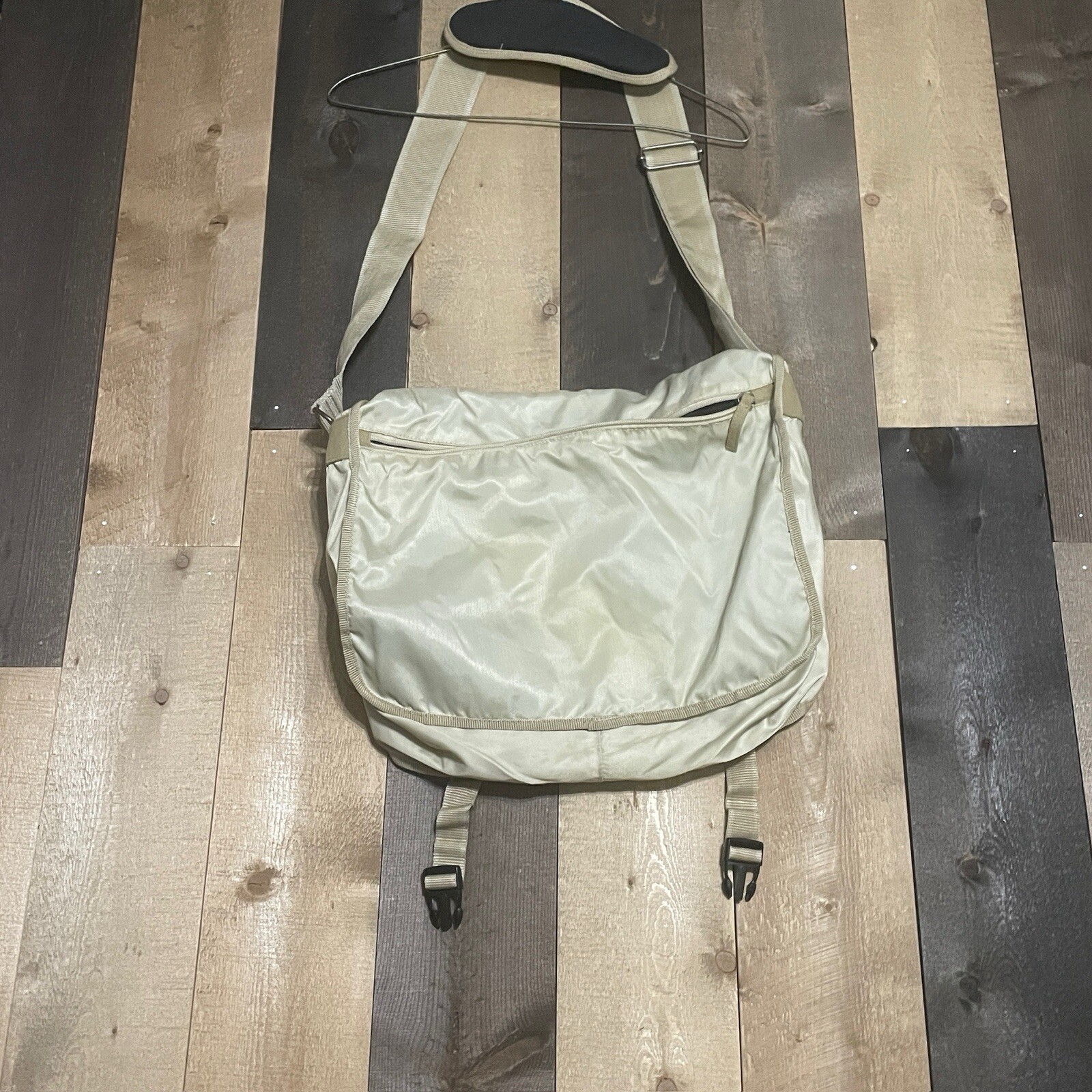 Fossil Brand Crossover Messenger Laptop Bag Satchel Purse, Soft Case