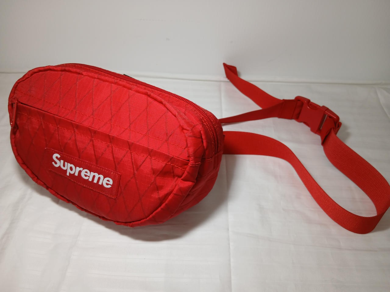 Body Bag Model Red Quilting SUPREME