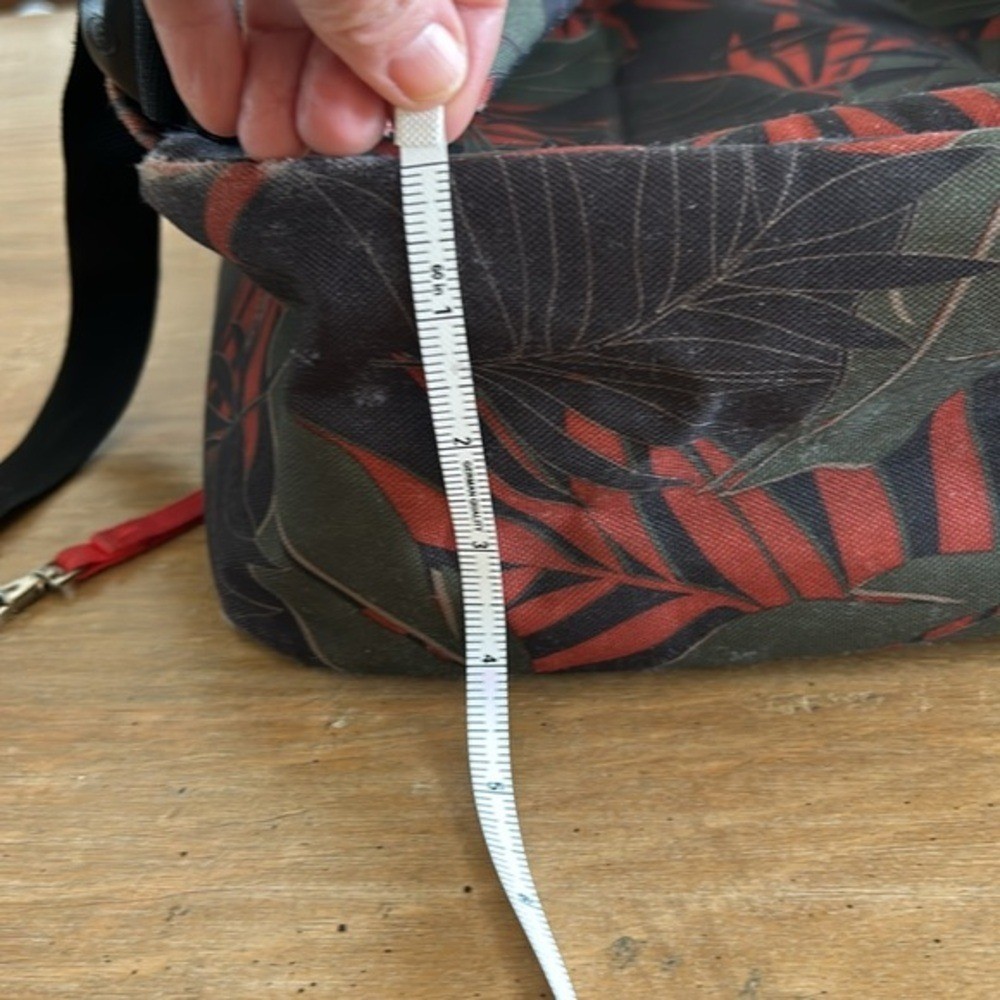 Herschel Supply Co Heritage Backpack Tropical Palm Leaf Print Black Red Green