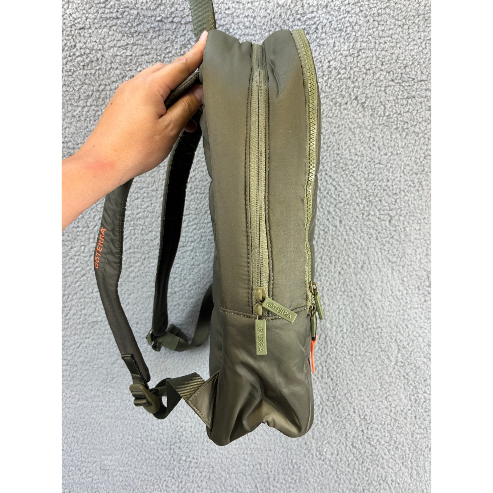 doTERRA Puffer Backpack Unisex Rucksack Army Green Travel Activewear Quilted