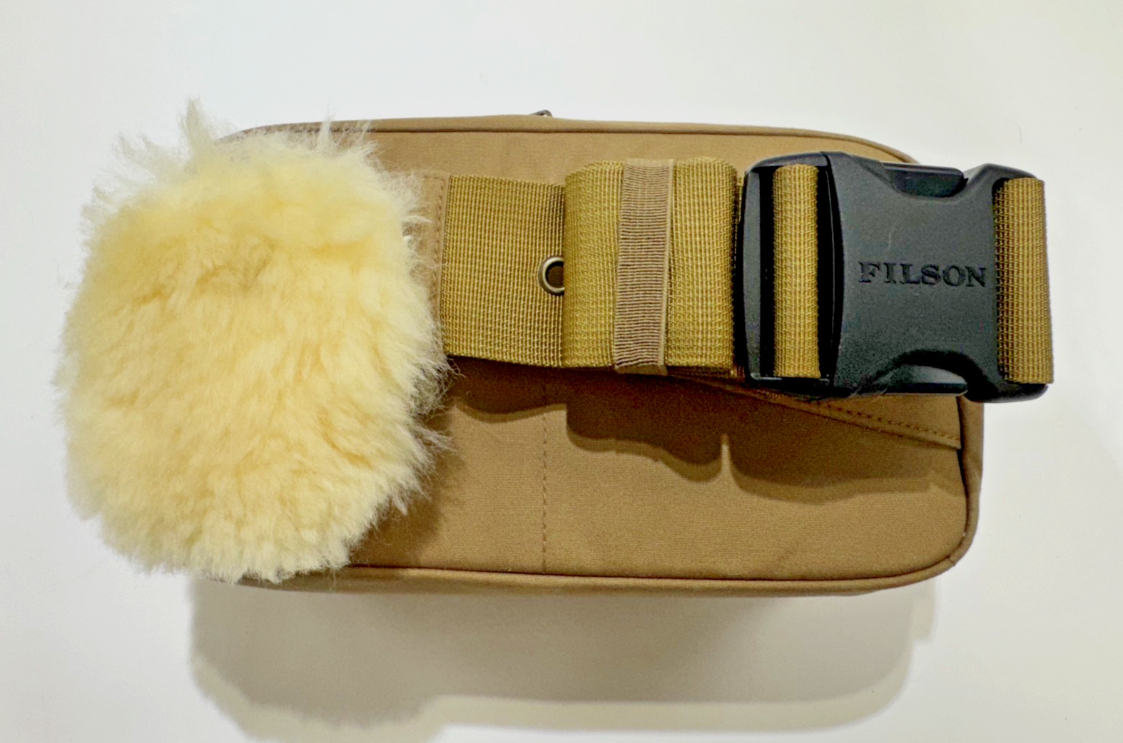 Filson Compact Fly Fishing Waist Pack Dark Tan Belt Bag Fanny Pack