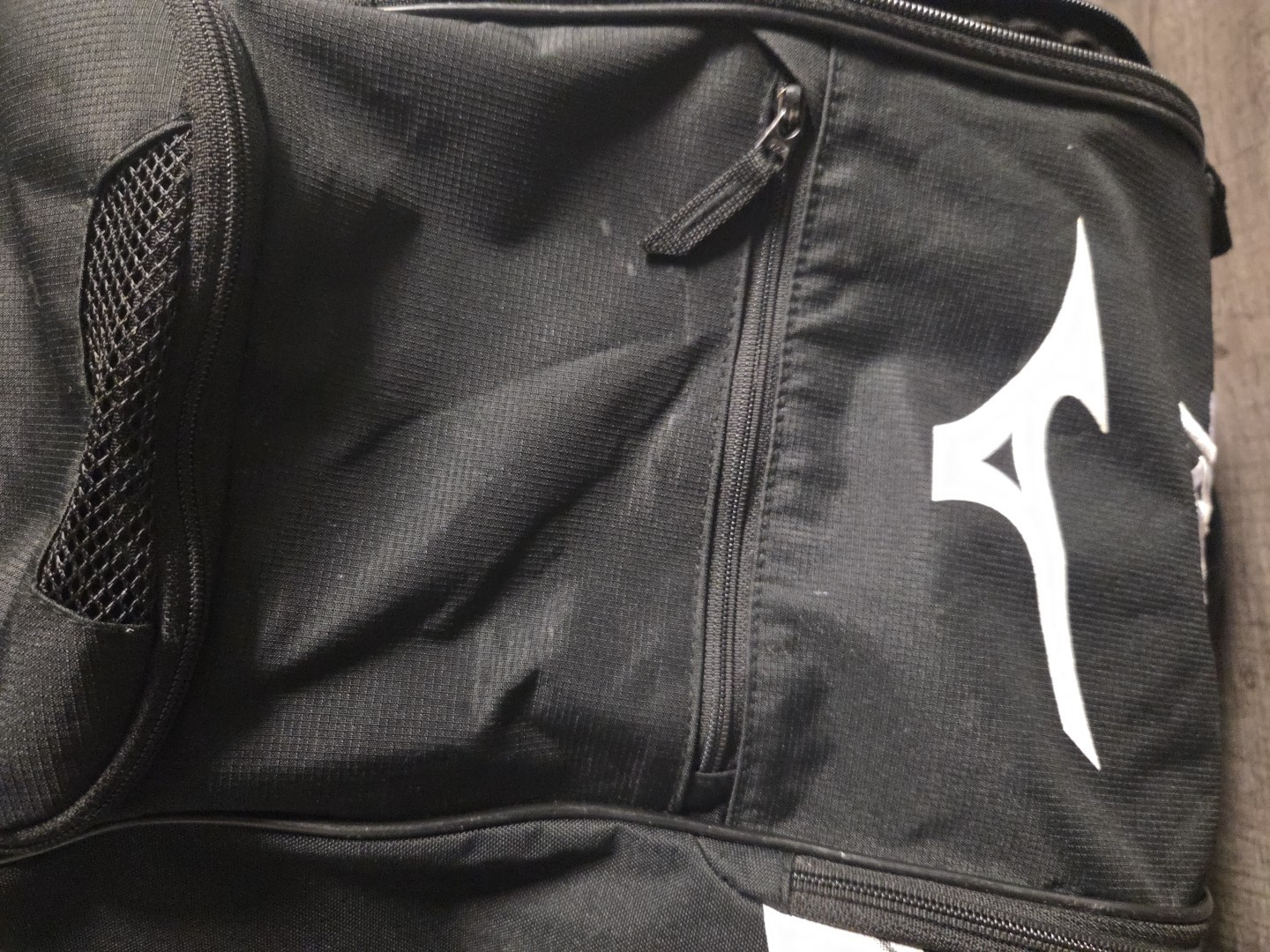 Mizuno Crossover baseball Backpack – Black excellent condition *branded – read