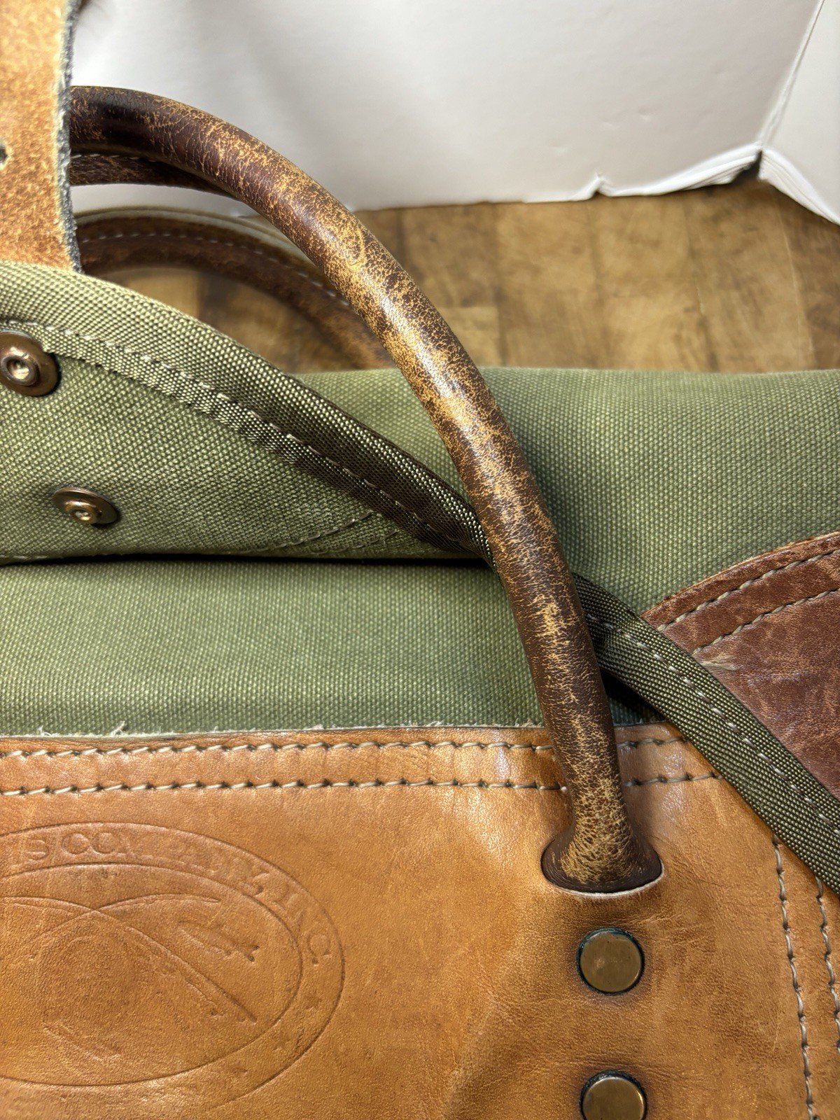Vtg Orvis Battenkill Olive Canvas & Leather Messenger Briefcase Laptop Bag Used
