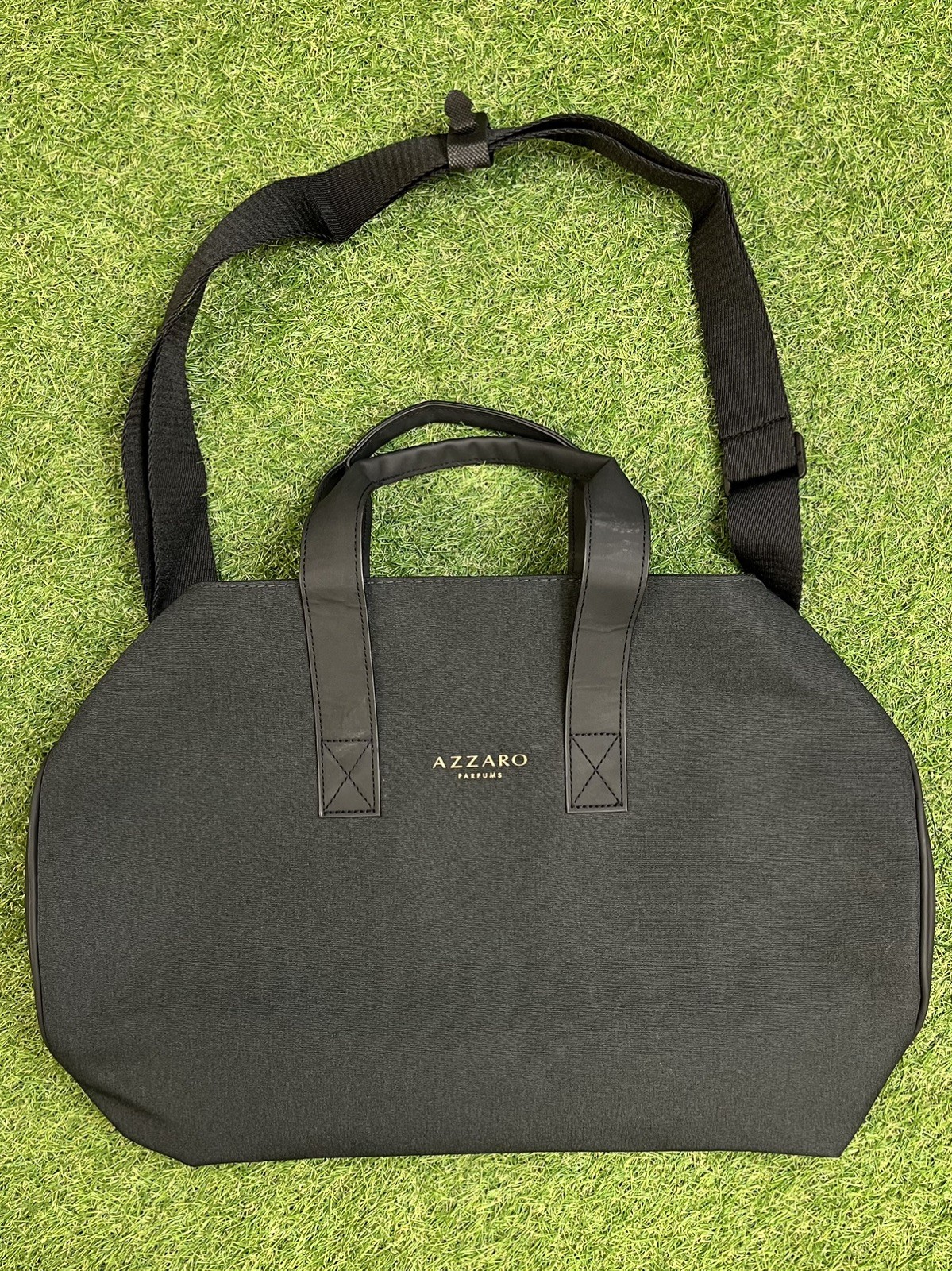 AZZARO MOST WANTED LIMITED EDITION SPORTS , TRAVEL , GYM , WEEKENDER BAG BLACK