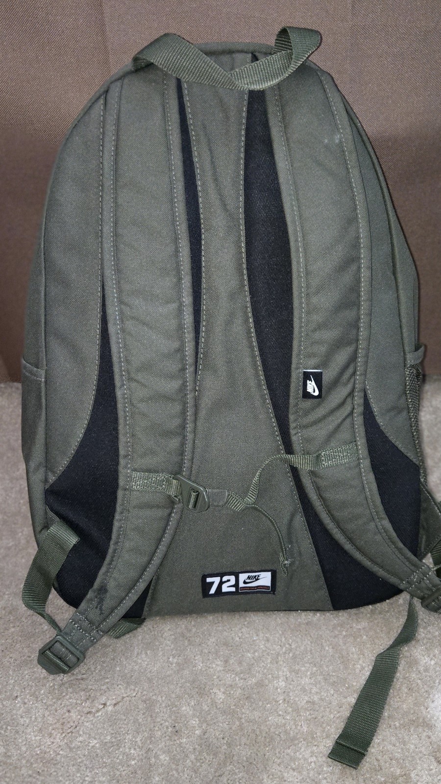 Men’s NIKE 72 BACKPACK ARMY GREEN WITH NIKE LOGO