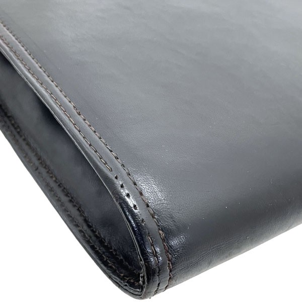 ■Authentic Burberry briefcase in black leather with a slide handle. Perfect for