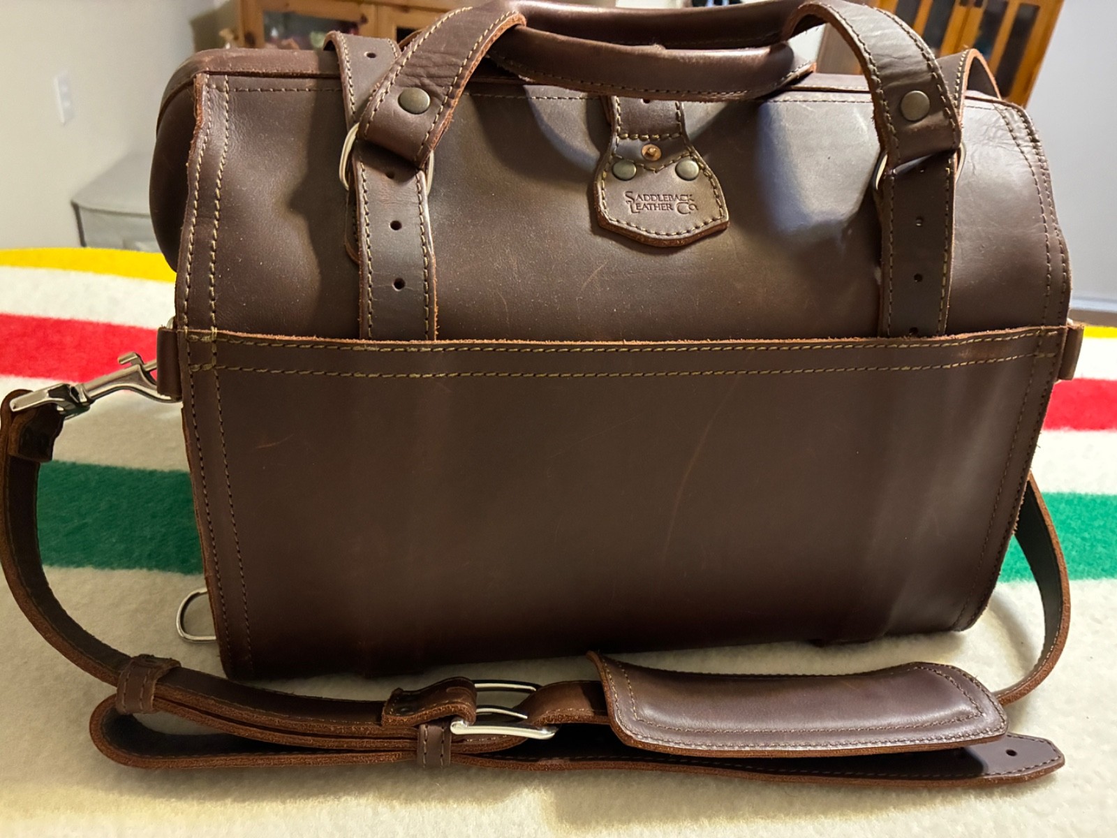 Used Saddleback Leather Doctor Bag – Discontinued Model – Chestnut
