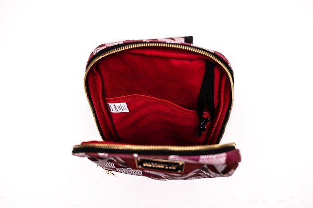 Hitman Crossbody Luxury Slingbag. Vegan leather, ripple print, suede interior!